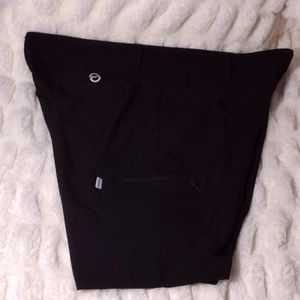 Magellan Outdoors Black Fish Gear Shorts- Men's Size 44- Water Repellent